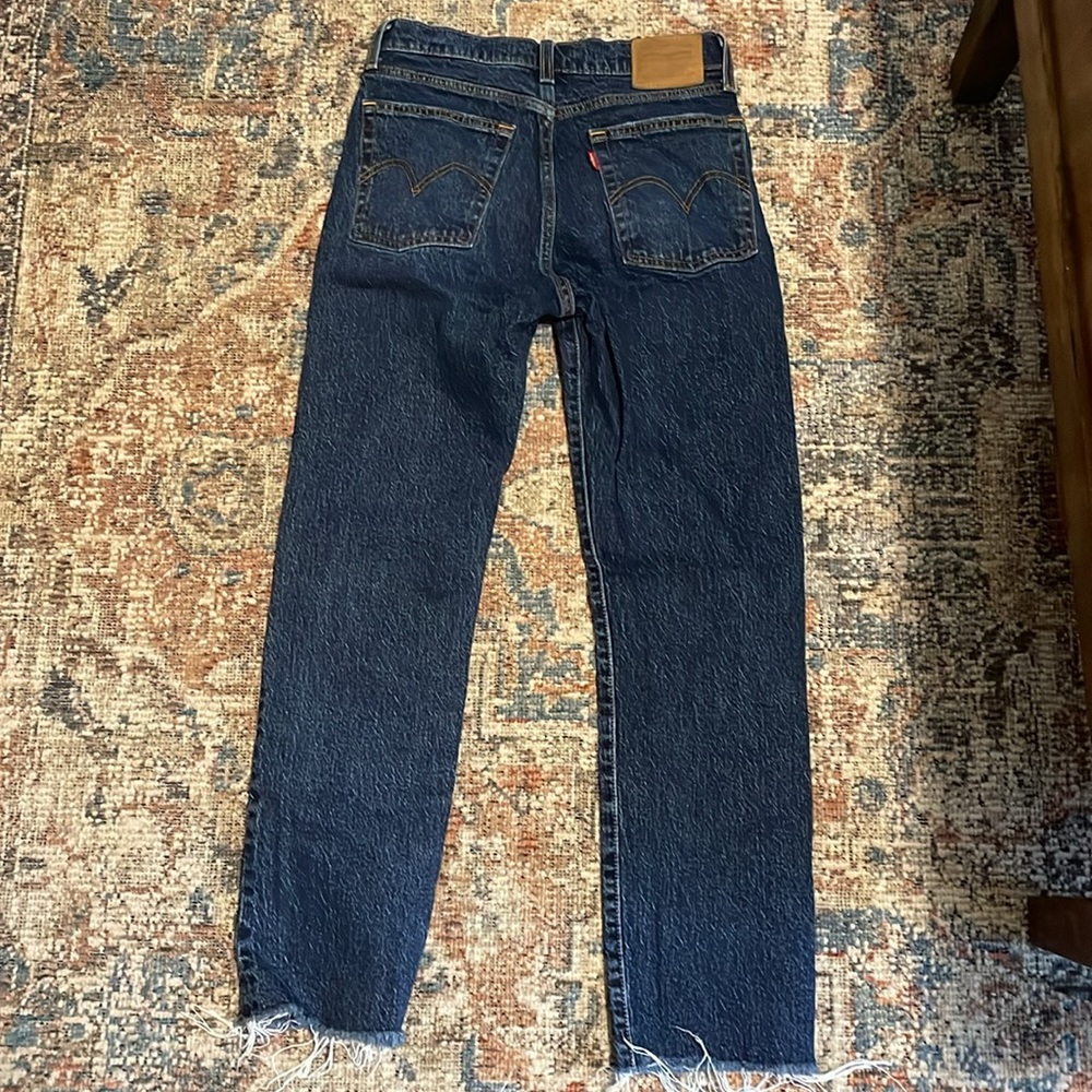 Levi’s Wedgie Straight Dark Wash Size 26